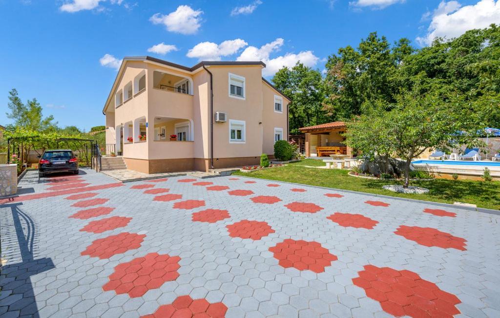 Apartment Blazevic *